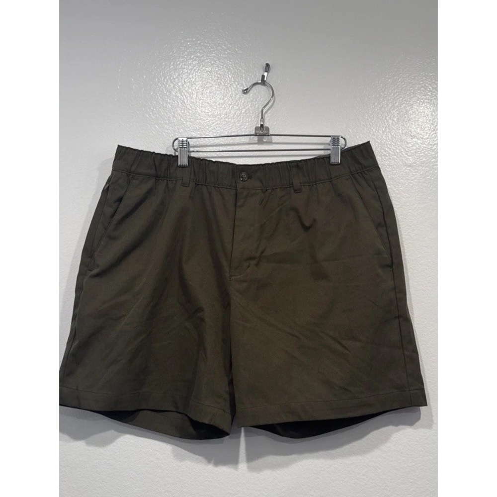 Wowie Olive Green Performance Daily Short Mens Size XL Elastic Waist Casual